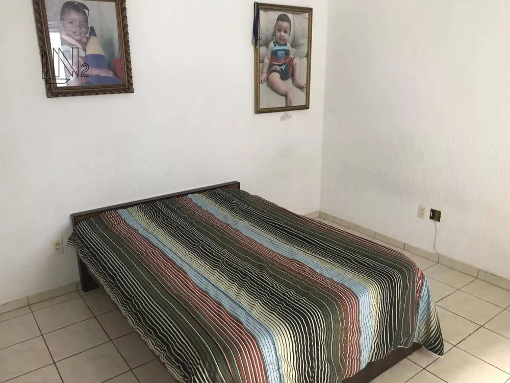 Casa, 2 quartos, 315 m² - Foto 3