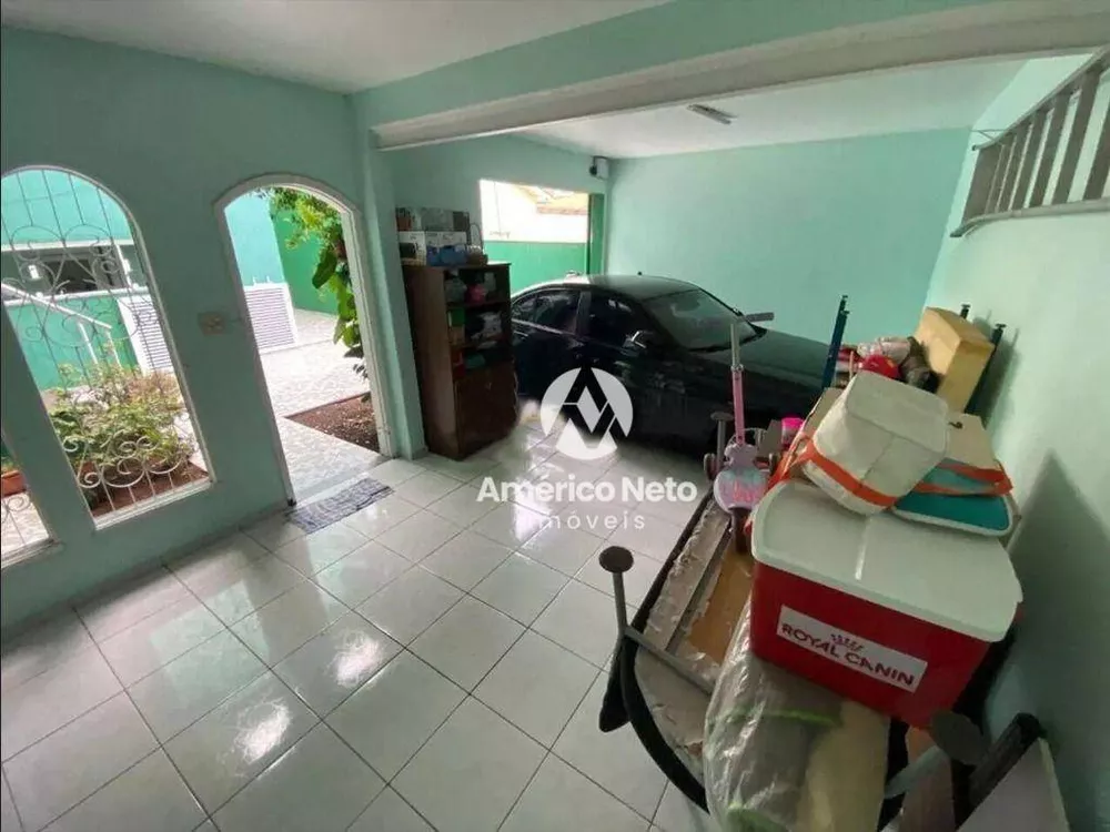 Sobrado, 3 quartos, 252 m² - Foto 4