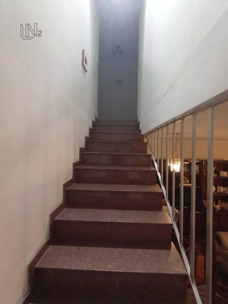 Sobrado, 3 quartos, 260 m² - Foto 2