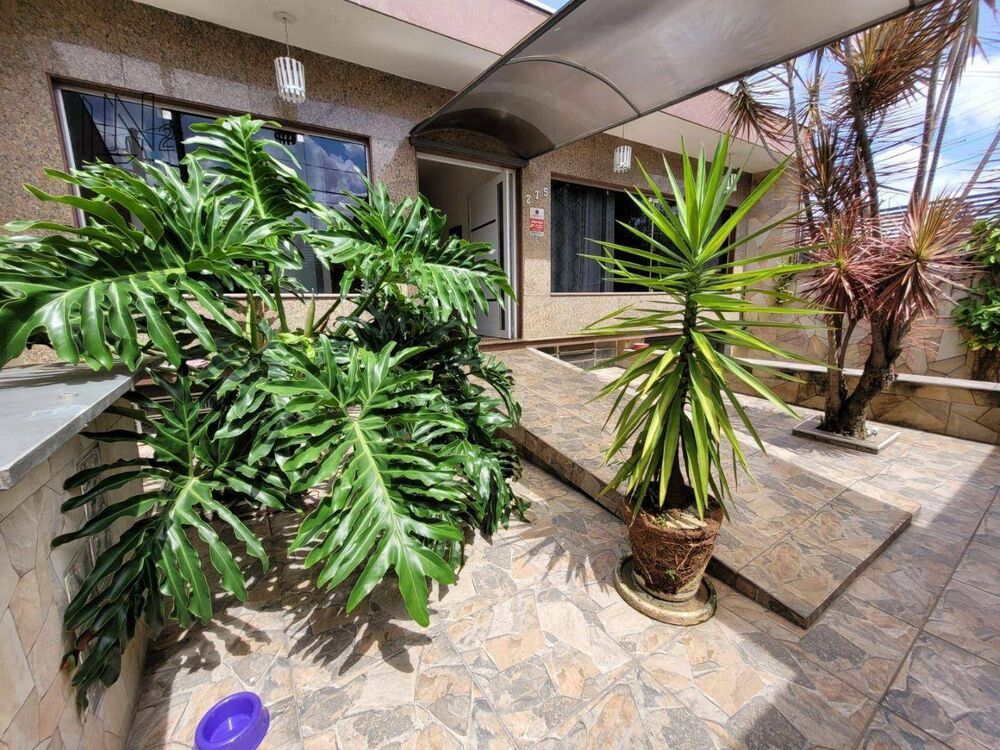 Sobrado, 5 quartos, 430 m² - Foto 1