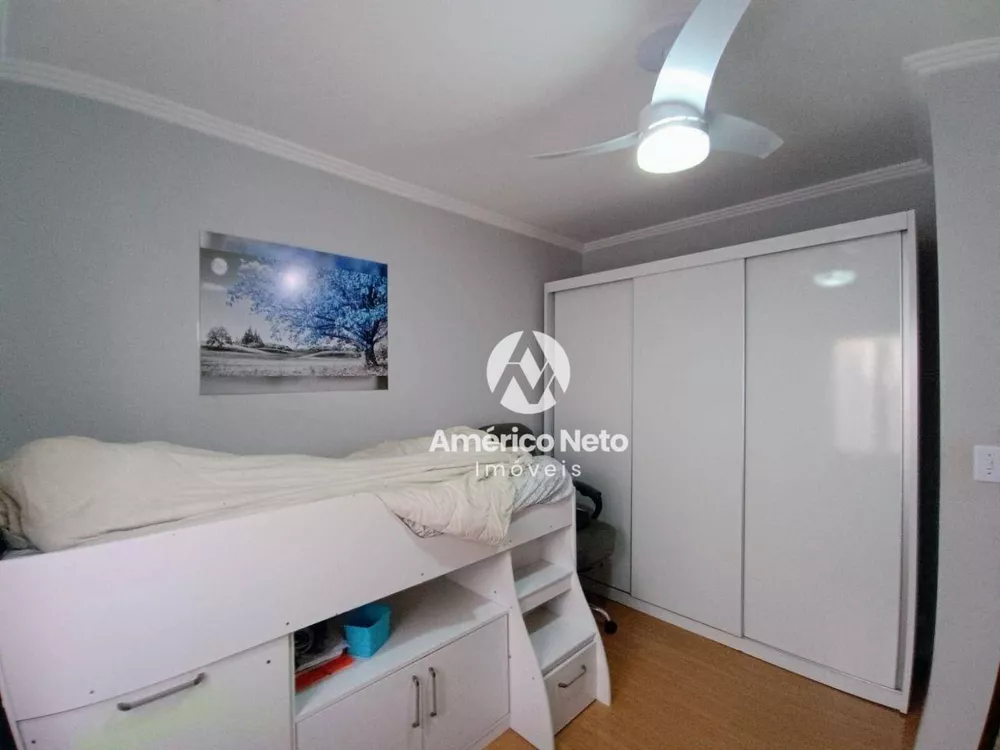 Casa à venda com 4 quartos, 240m² - Foto 8