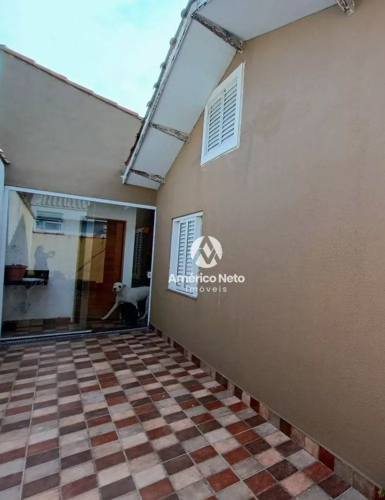 Casa à venda com 4 quartos, 240m² - Foto 17