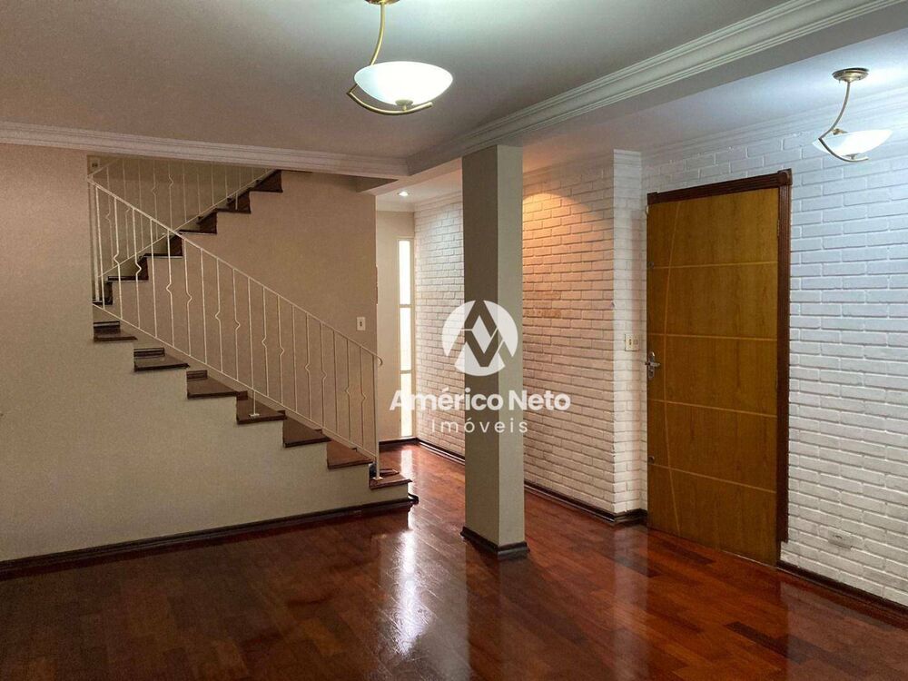 Casa, 3 quartos, 230 m² - Foto 1