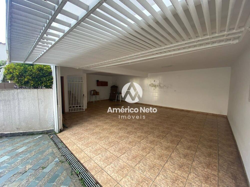 Sobrado, 3 quartos, 239 m² - Foto 3