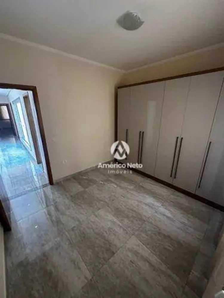 Casa, 3 quartos, 244 m² - Foto 4