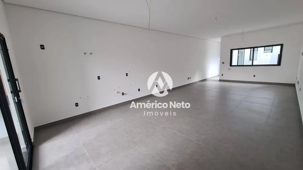 Sobrado, 3 quartos, 224 m² - Foto 4