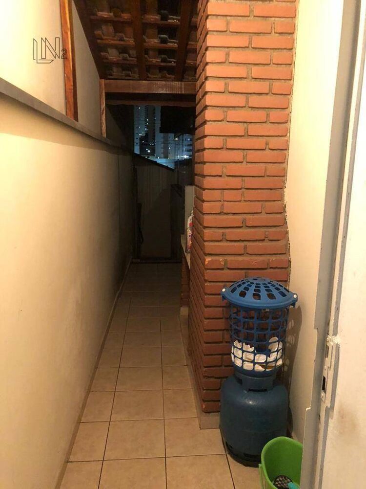Sobrado à venda com 4 quartos, 272m² - Foto 17