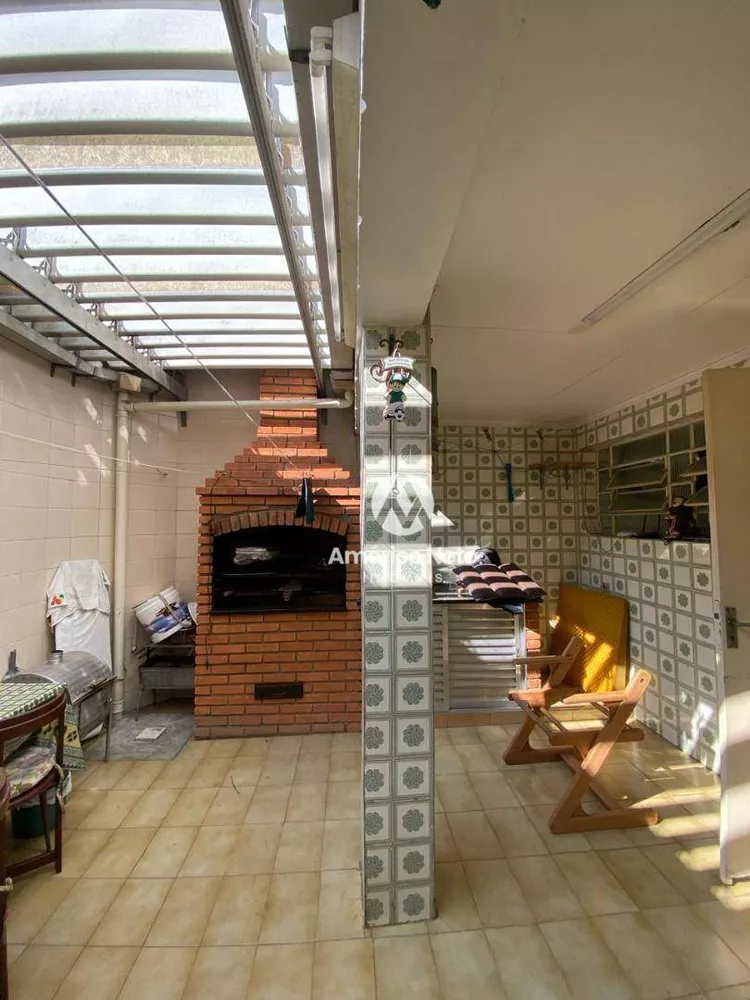 Sobrado à venda com 3 quartos, 205m² - Foto 2