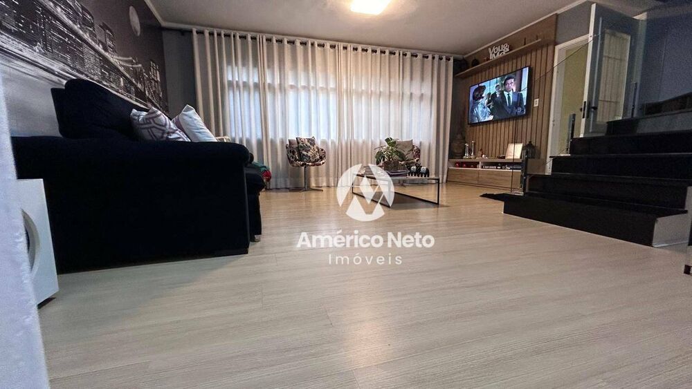 Sobrado, 3 quartos, 230 m² - Foto 2