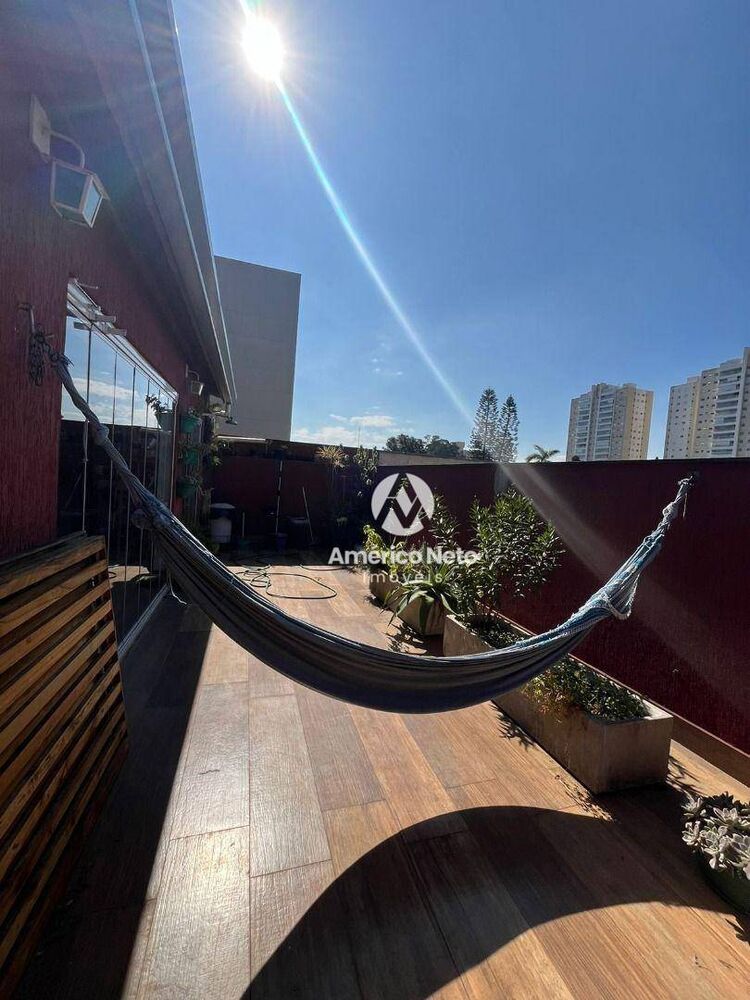 Cobertura, 3 quartos, 200 m² - Foto 1