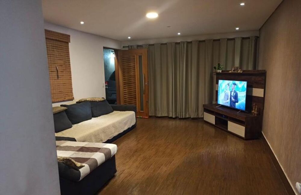 Casa, 3 quartos, 250 m² - Foto 1