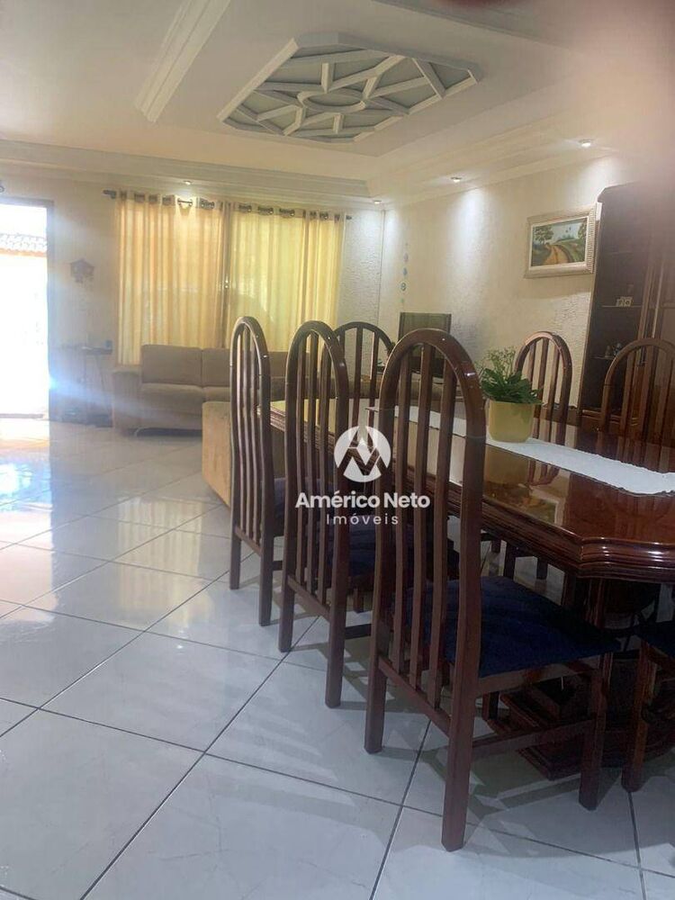 Sobrado, 4 quartos, 225 m² - Foto 2