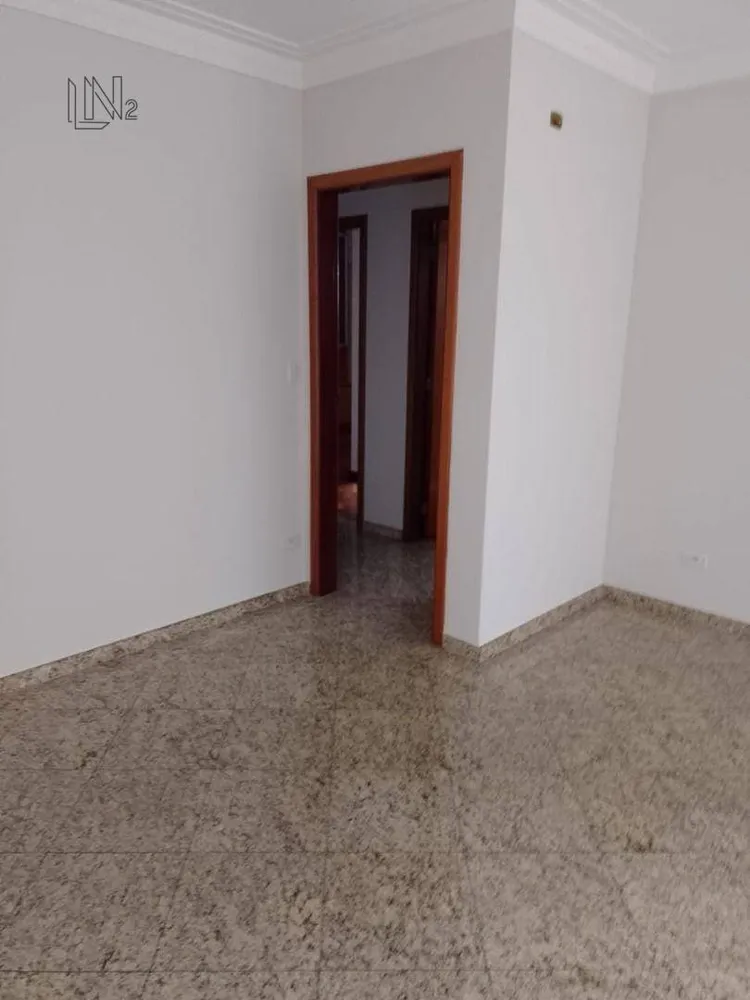 Apartamento, 3 quartos, 137 m² - Foto 2