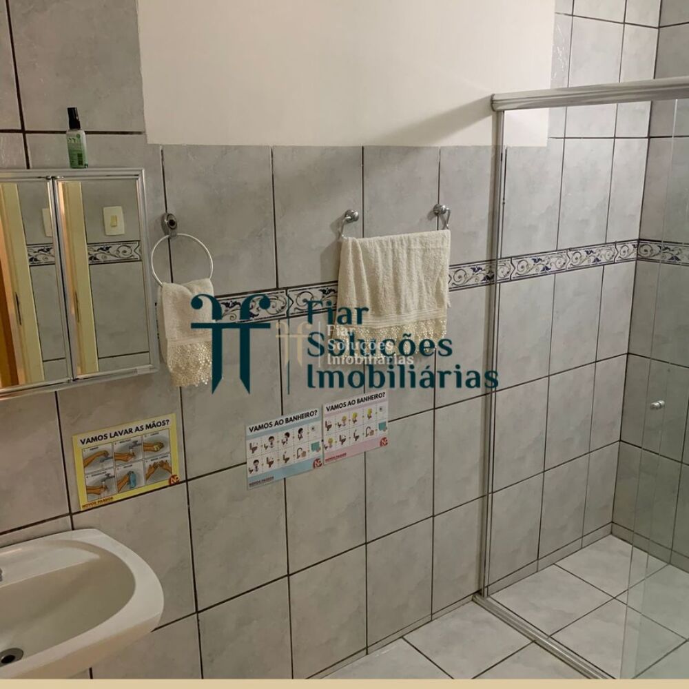 Casa à venda e aluguel com 5 quartos, 350m² - Foto 3