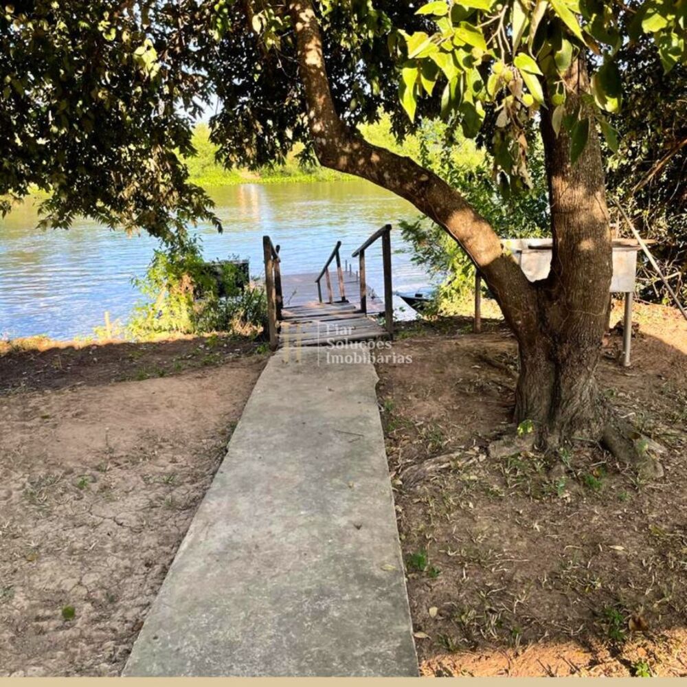 Casa à venda com 5 quartos, 200m² - Foto 7
