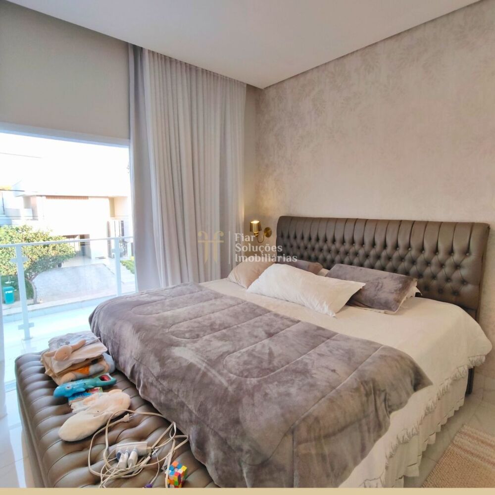 Sobrado à venda e aluguel com 4 quartos, 267m² - Foto 5