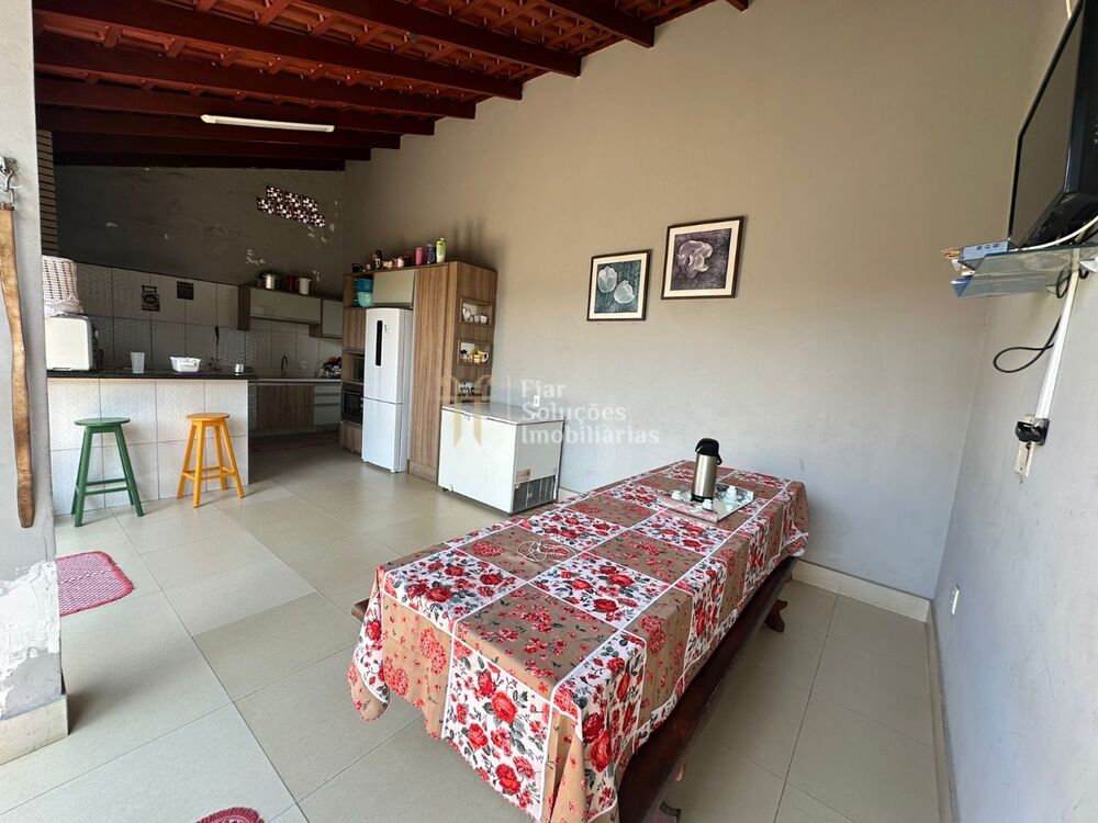 Casa à venda com 4 quartos, 259m² - Foto 7