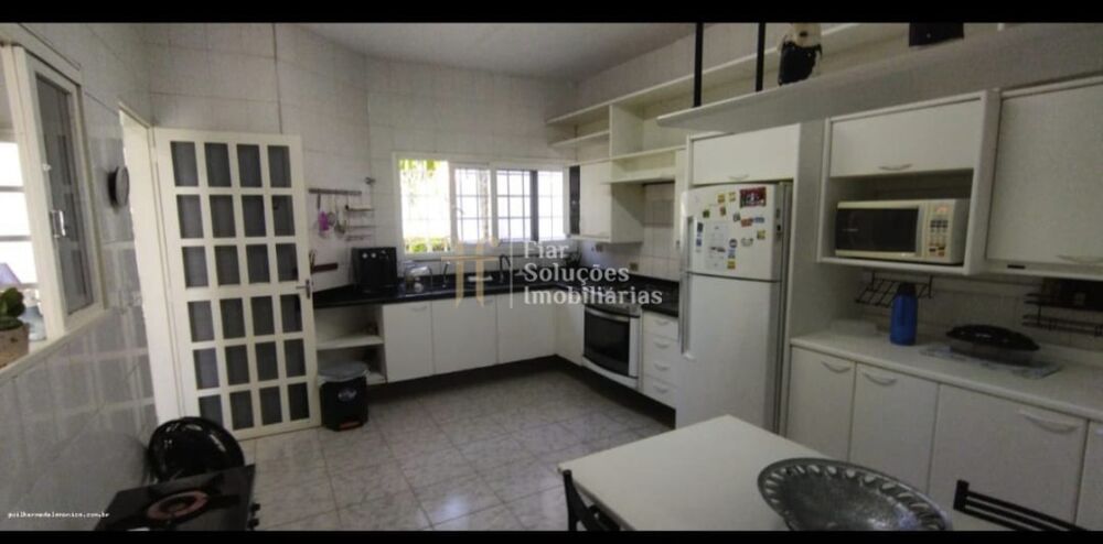 Casa à venda com 4 quartos, 389m² - Foto 7