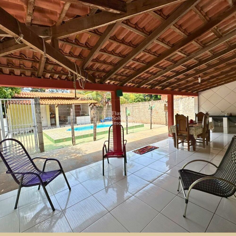 Chácara à venda com 3 quartos, 345m² - Foto 3