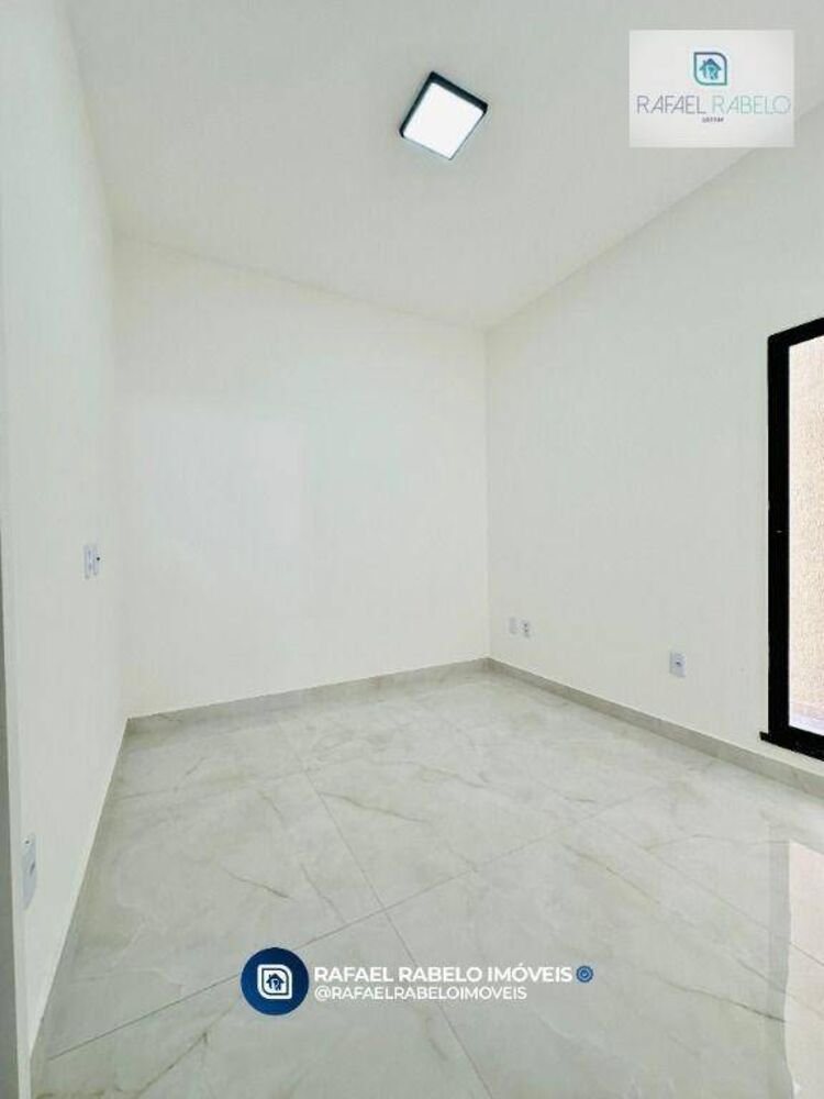 Casa, 4 quartos, 134 m² - Foto 1