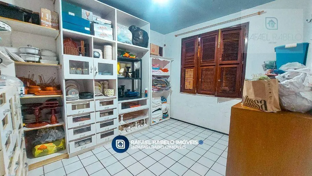 Casa, 6 quartos, 340 m² - Foto 2