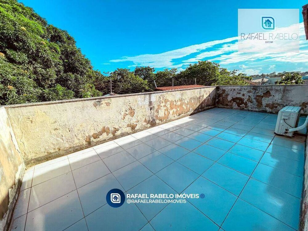 Casa, 3 quartos, 308 m² - Foto 2