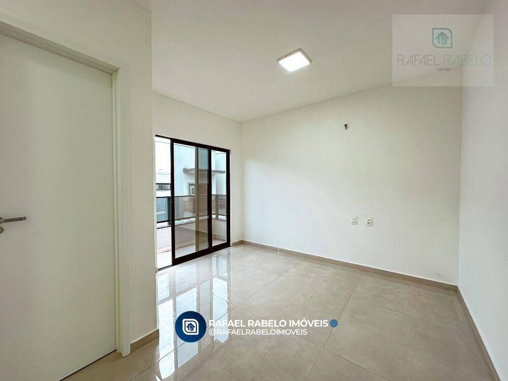 Casa à venda com 3 quartos, 100m² - Foto 2
