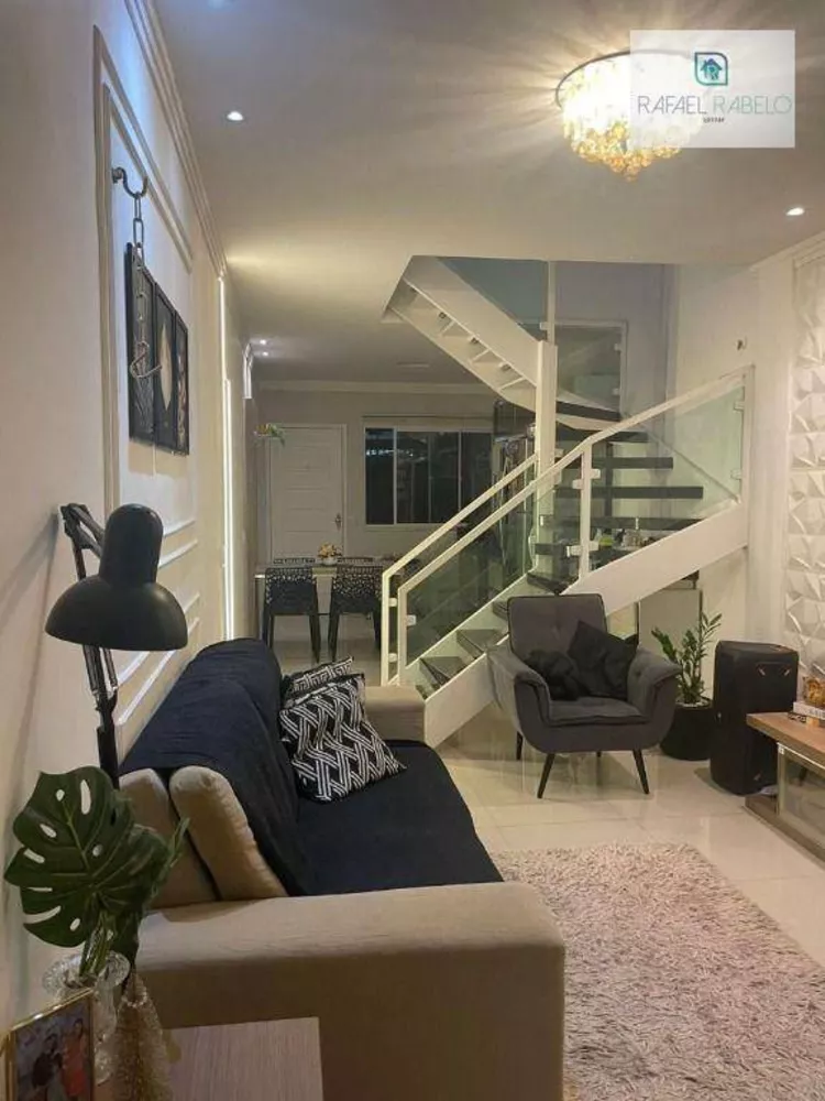 Casa de Condomínio à venda com 2 quartos, 68m² - Foto 1