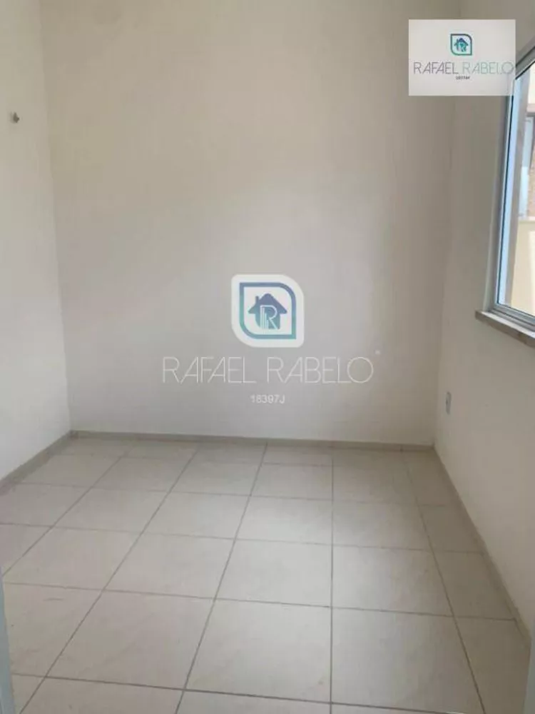 Casa à venda com 3 quartos, 105m² - Foto 2