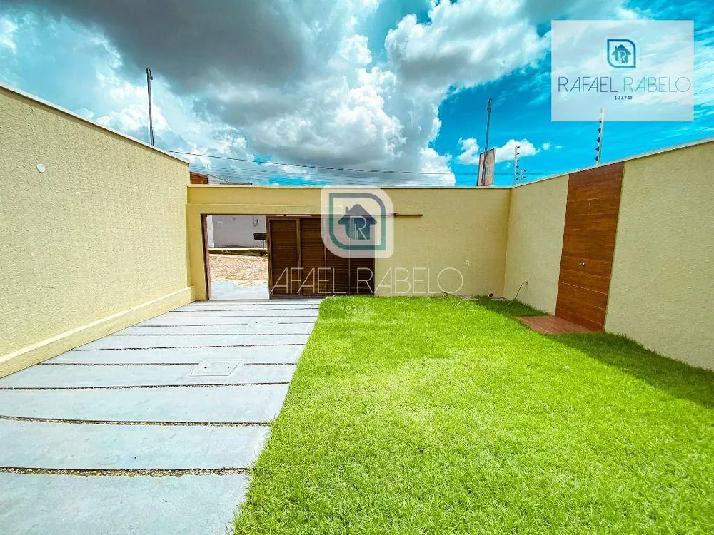 Casa à venda com 3 quartos, 130m² - Foto 2