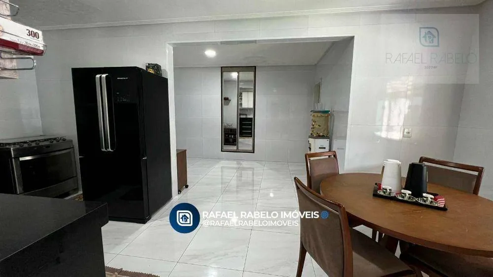 Casa, 3 quartos, 220 m² - Foto 10