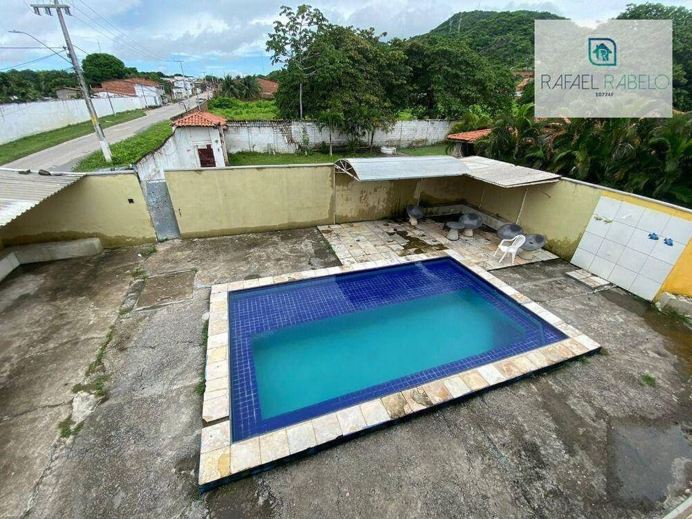 Casa, 7 quartos, 160 m² - Foto 3