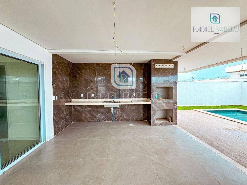 Casa de Condomínio à venda com 4 quartos, 223m² - Foto 4
