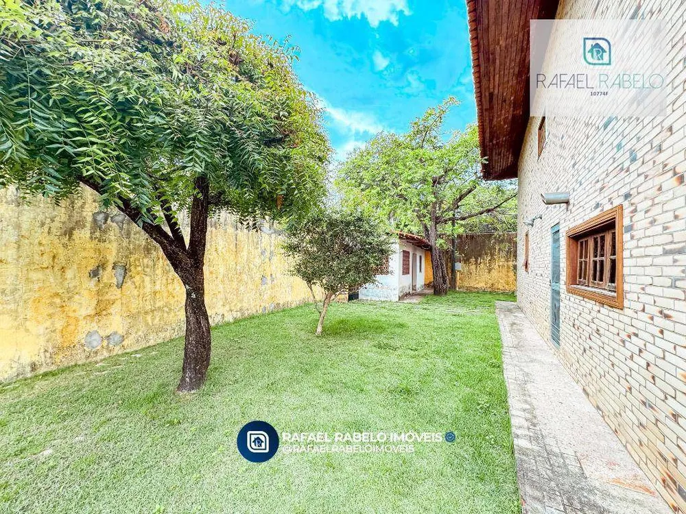 Casa, 4 quartos, 300 m² - Foto 4