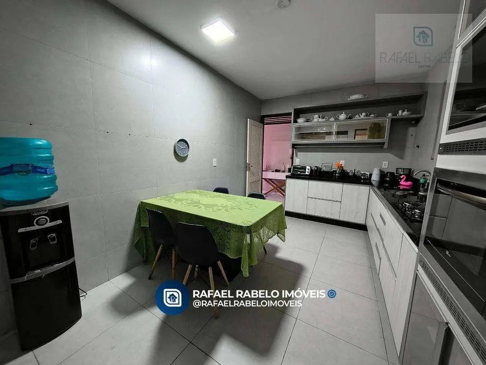Casa, 4 quartos, 240 m² - Foto 8