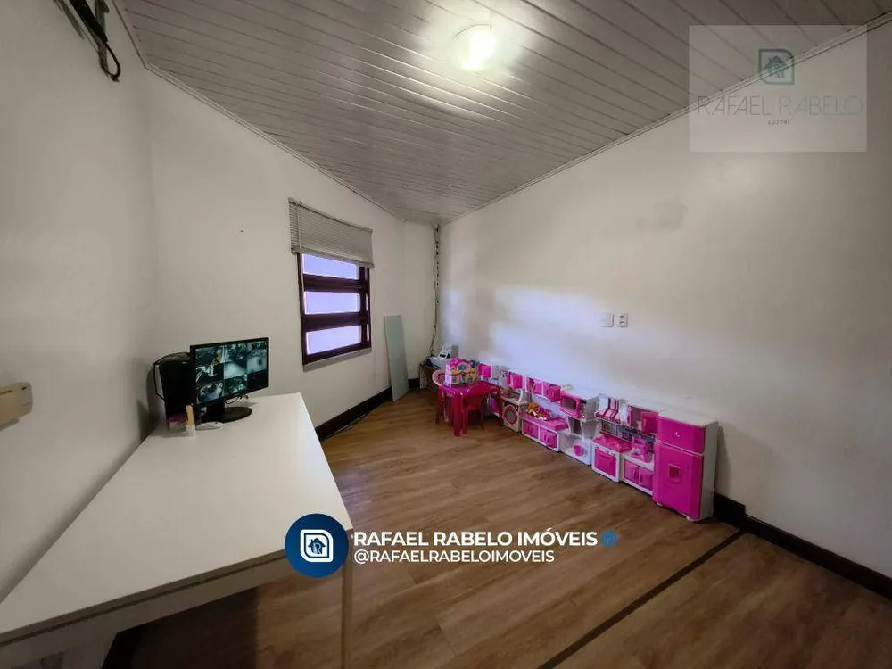 Casa, 4 quartos, 240 m² - Foto 8