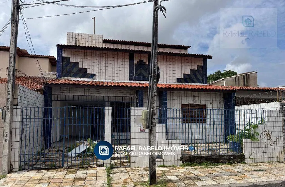 Casa, 6 quartos, 365 m² - Foto 1
