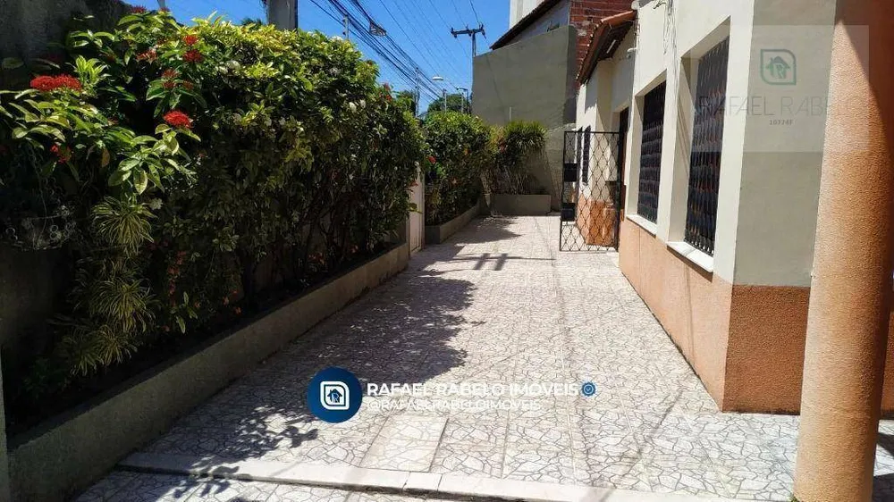 Casa, 7 quartos, 371 m² - Foto 1