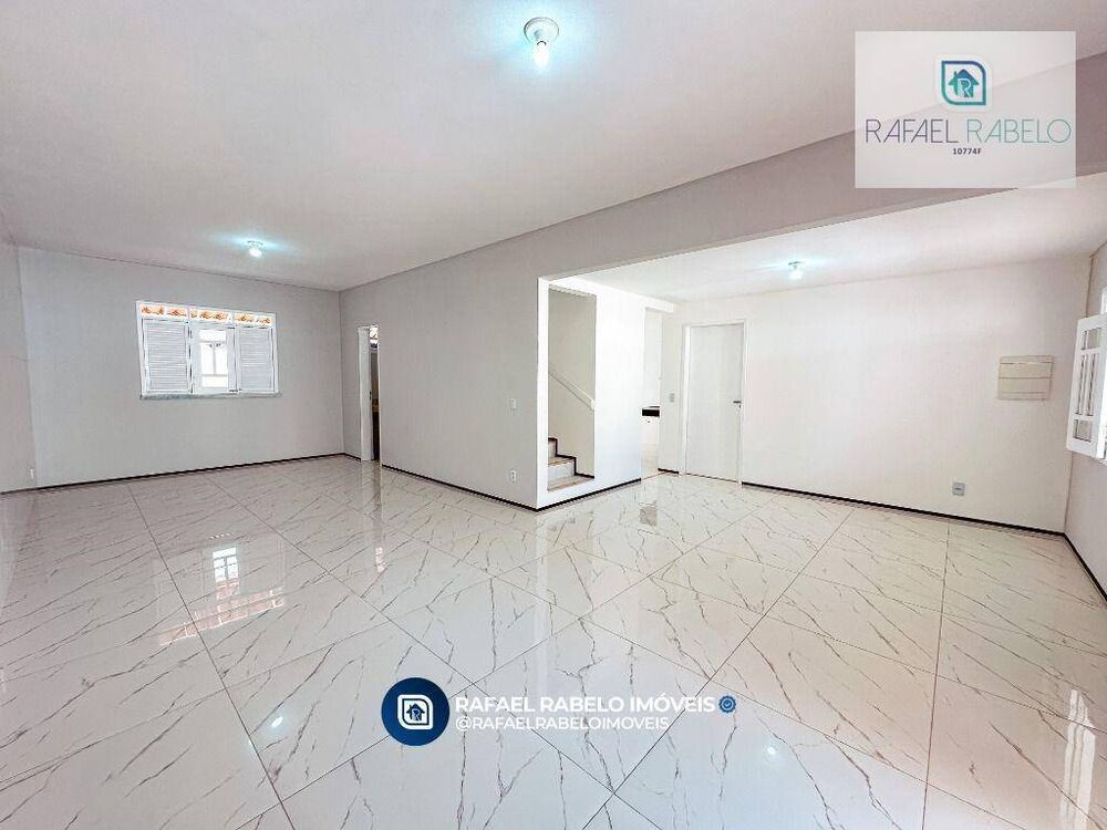Casa, 3 quartos, 203 m² - Foto 2