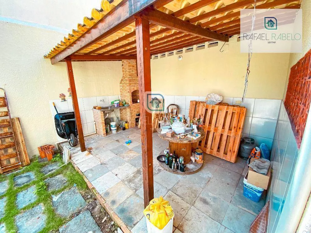 Casa à venda e aluguel com 4 quartos, 262m² - Foto 8