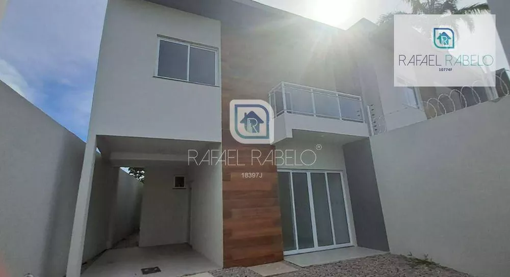 Casa à venda com 3 quartos, 205m² - Foto 2