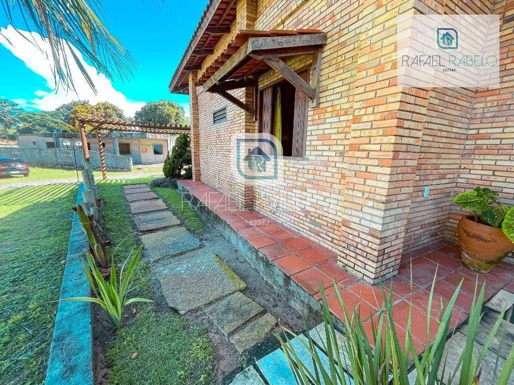 Casa de Condomínio à venda com 6 quartos, 248m² - Foto 4