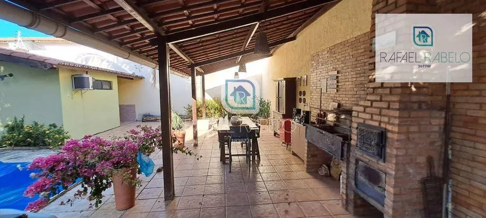 Casa à venda com 5 quartos, 268m² - Foto 7