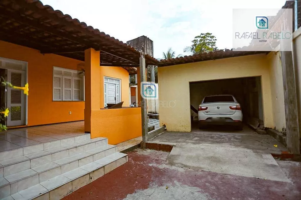 Casa à venda com 3 quartos, 230m² - Foto 1