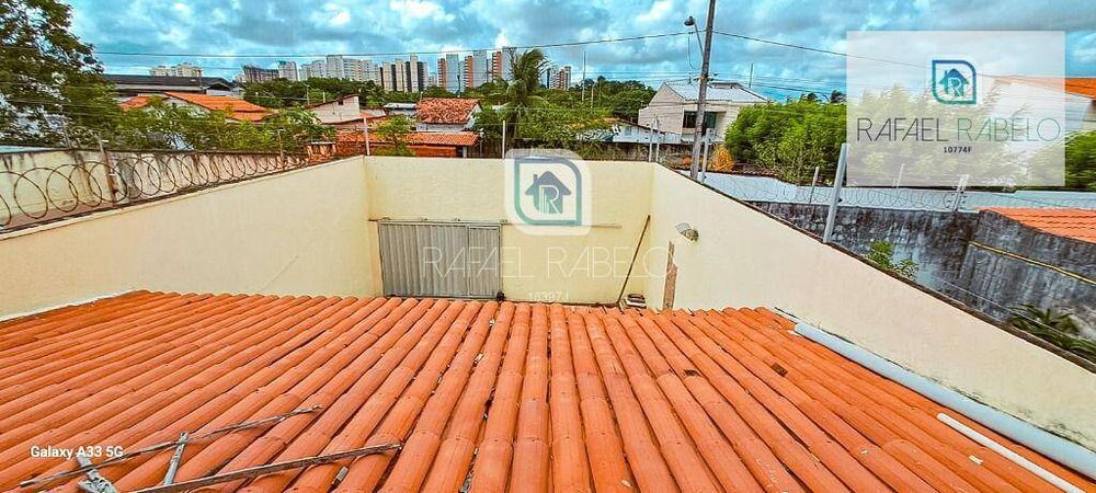 Casa, 5 quartos, 250 m² - Foto 1