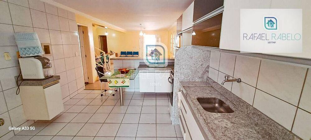 Casa, 5 quartos, 250 m² - Foto 4