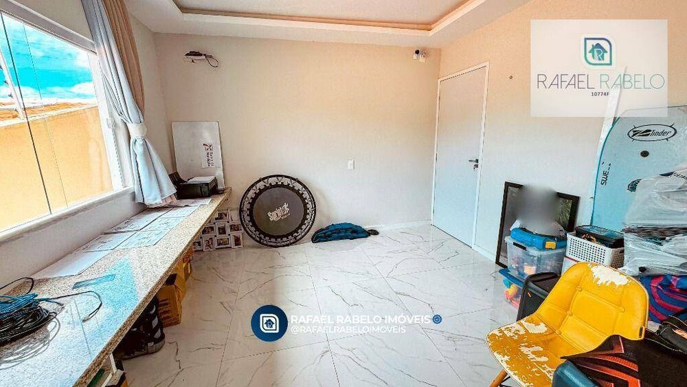 Casa à venda e aluguel com 5 quartos, 323m² - Foto 3