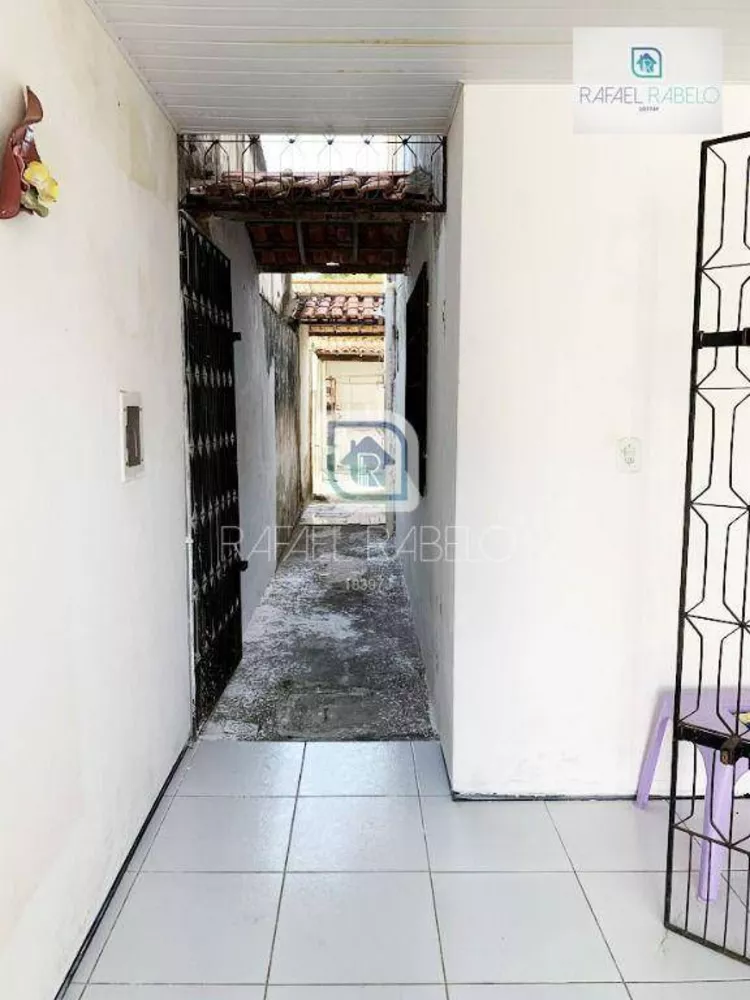 Casa à venda com 5 quartos, 298m² - Foto 4