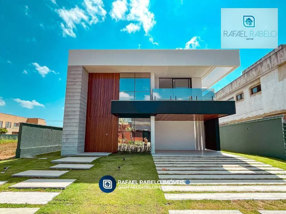 Casa de Condomínio à venda com 4 quartos, 293m² - Foto 1