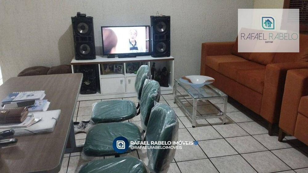 Casa, 3 quartos, 127 m² - Foto 1